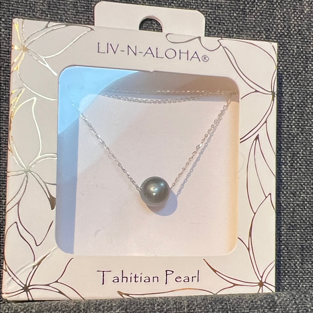 Tahitian Pearl Necklace - Silver